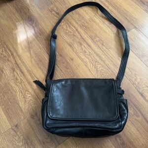 Stickman Leather Handmade Leather Crossbody Bag